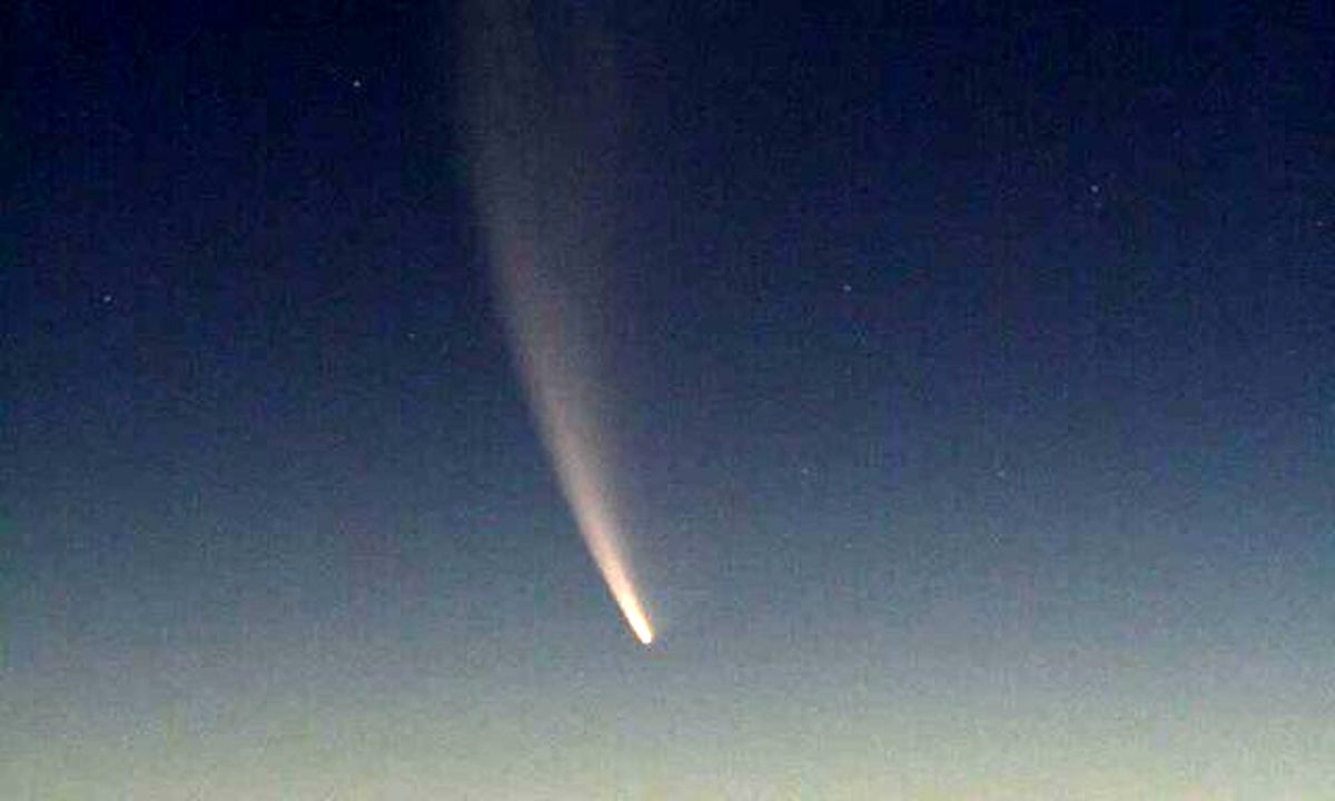 آشکار شدن سن دنباله‌دارها با بررسی کربن دنباله‌دار "اطلس"