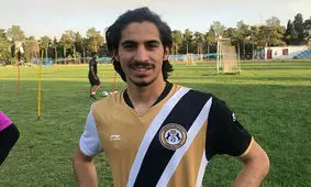 شادی به سبک فرهاد مجیدی در لیگ یک / عکس