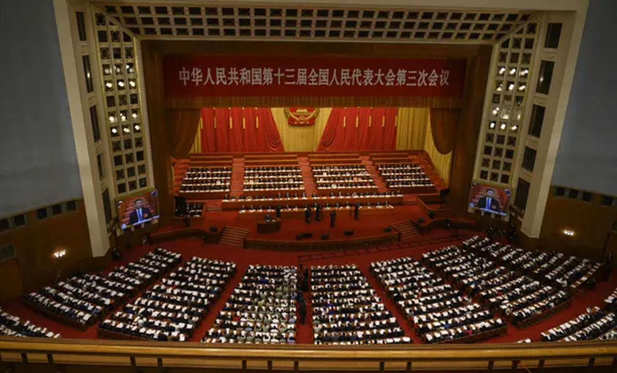 احتمال ممنوع کردن سفر ۹۲ میلیون عضو حزب کمونیست چین به آمریکا