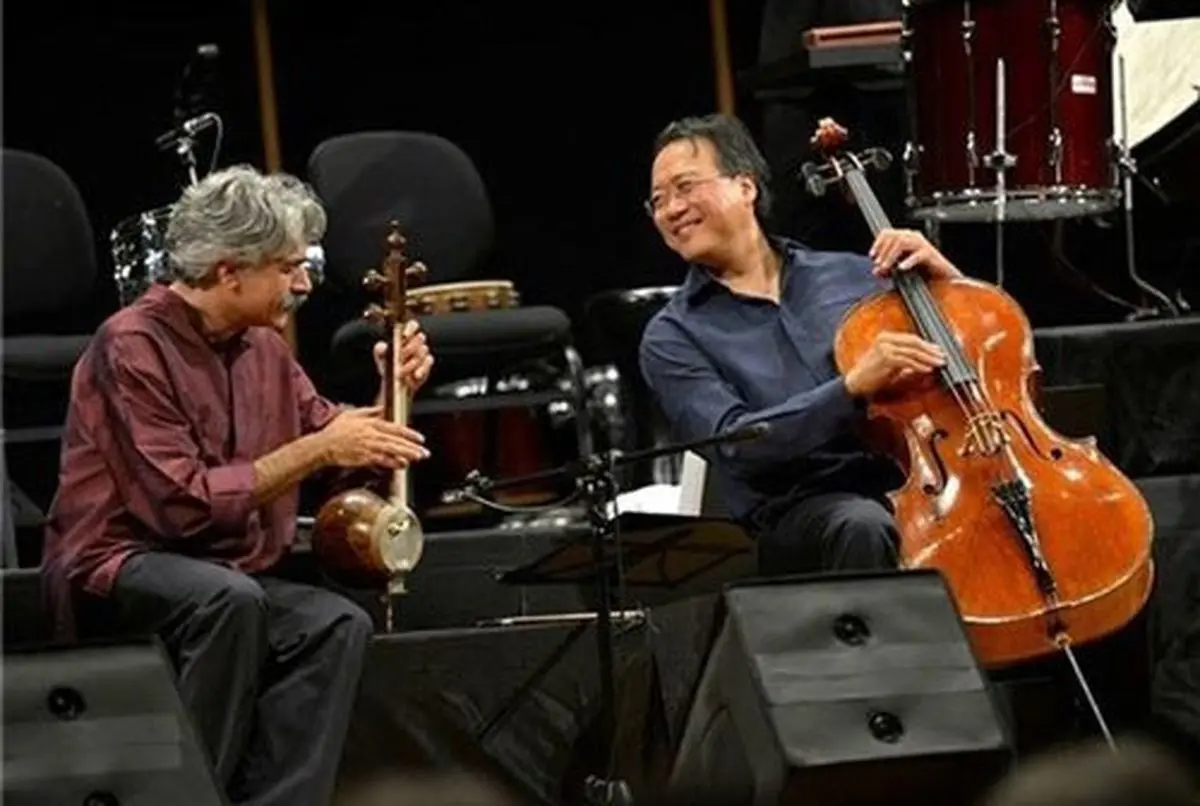 ببینید| کیهان کلهر و یویوما "مرغ سحر" را نواختند/ همنوازی جذاب دو غول موسیقی جهان