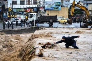 بارش سیل آسا در لاریجان یک کشته بر جای گذاشت/یک شهروند مفقود شد