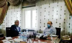 دیدار علی پروین با وزیر ورزش/ سلطان بدون ماسک