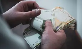 آیا حق مسکن ۳۰۰ هزار تومانی به حقوق تیرماه کارگران می‌رسد؟