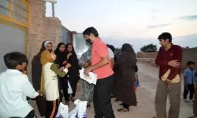 توزیع ۱۳۰۰ کیلوگرم مرغ بین نیازمندان کرمان