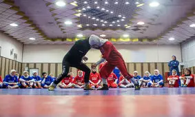 کشتی بانوان استان یزد ارتقاء می یابد