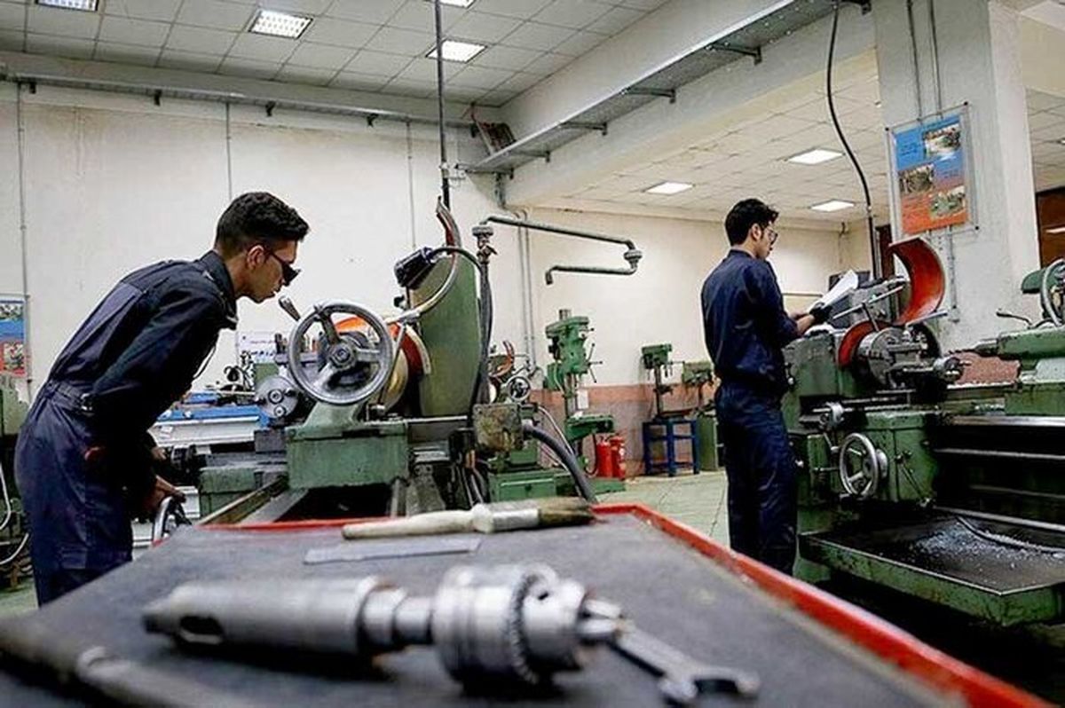 ۶ مرکز جوار کارگاهی فنی و حرفهای در شیراز افتتاح شد