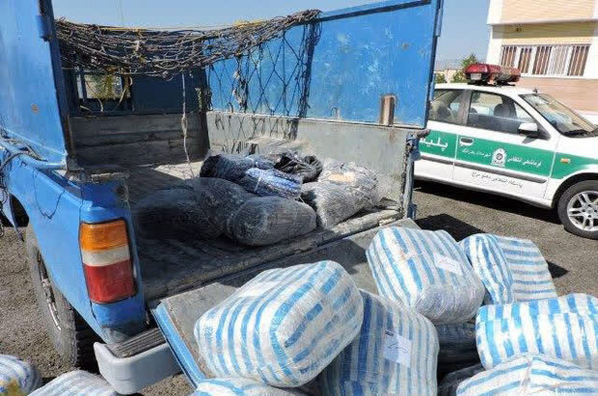 کشف ۲۰۰ هزار حبه قرص ویتامین قاچاق در کرمانشاه