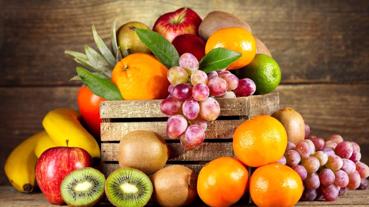 اینفوگرافیک|چهارده میوه مفید که آب بدن را تامین می کنند