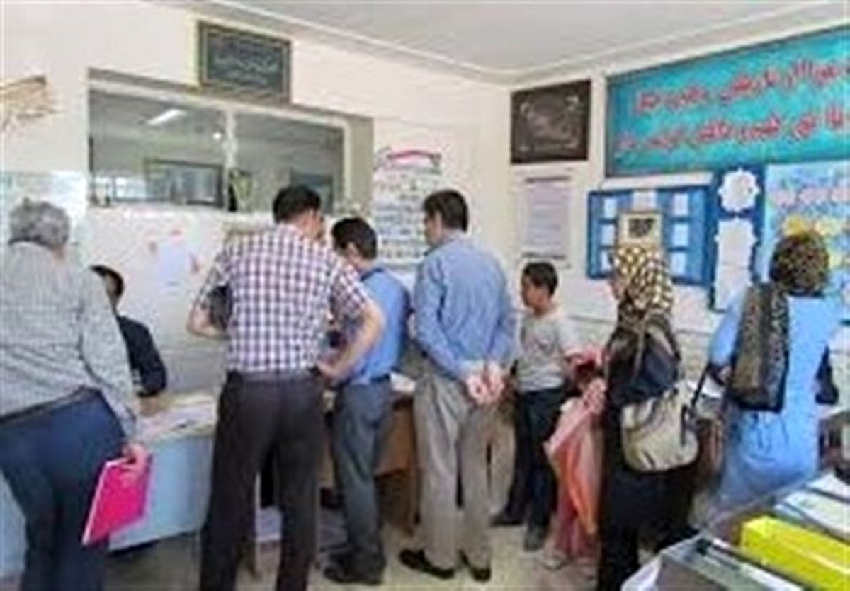 مدارس دولتی اجازه ندارند کف و سقف برای کمکهای مردم تعیین کنند