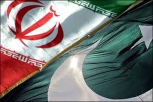 انتقال 14 زندانی پاکستانی در ایران از مرز میرجاوه - تفتان