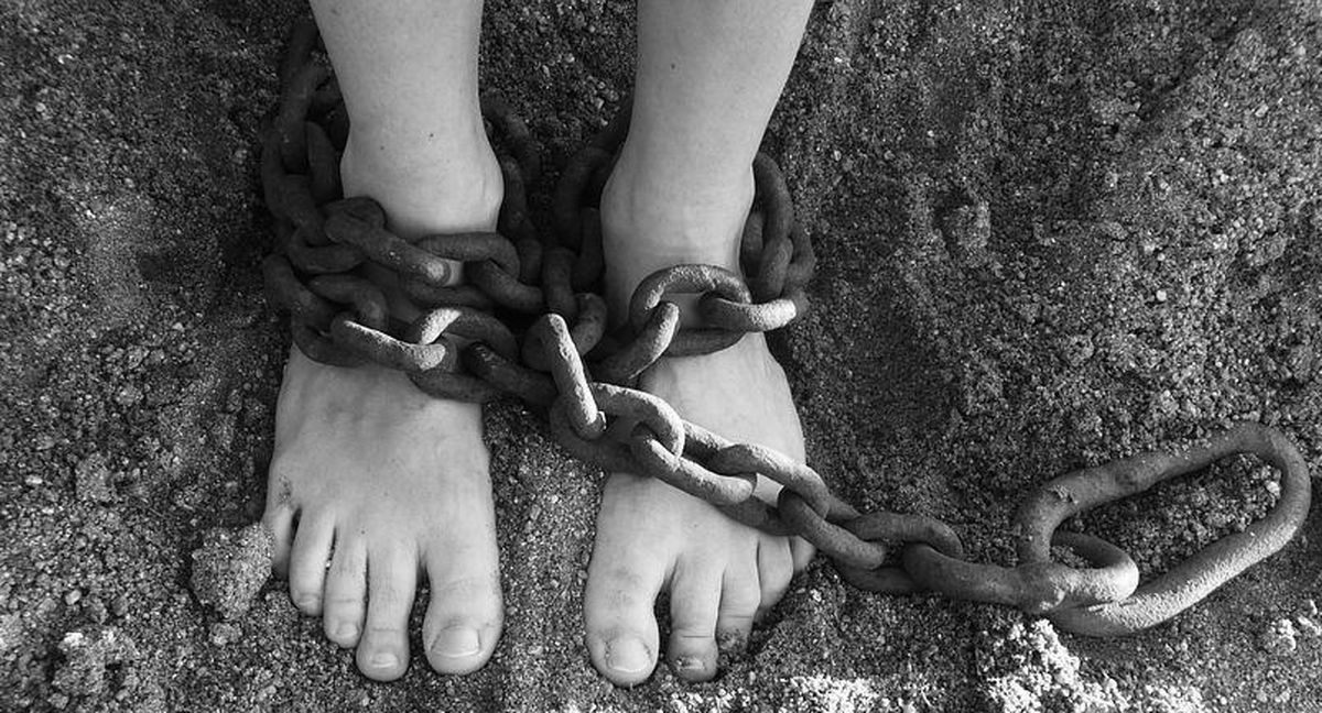 وابستگی چيست و چگونه زندگی ما را به بند میکشد؟