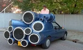 کدام رفتارها از دید جوامع بی‌فرهنگی محسوب می‌شوند؟