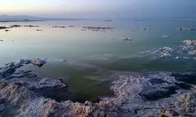 وسعت دریاچه ارومیه کوچکتر شد