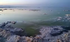 وسعت دریاچه ارومیه کوچکتر شد