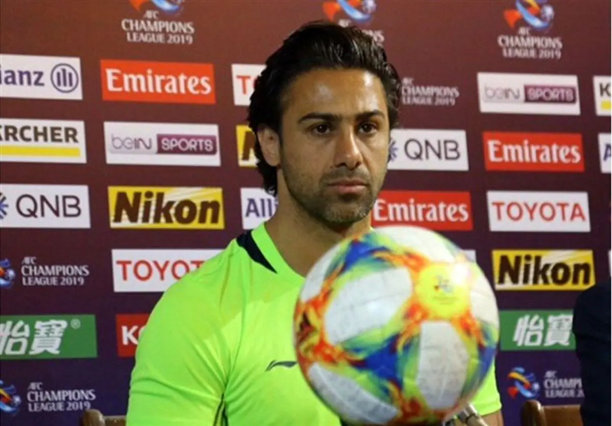 چرا فرهاد مجیدی در نشست‌های خبری شرکت نمی‌کند؟