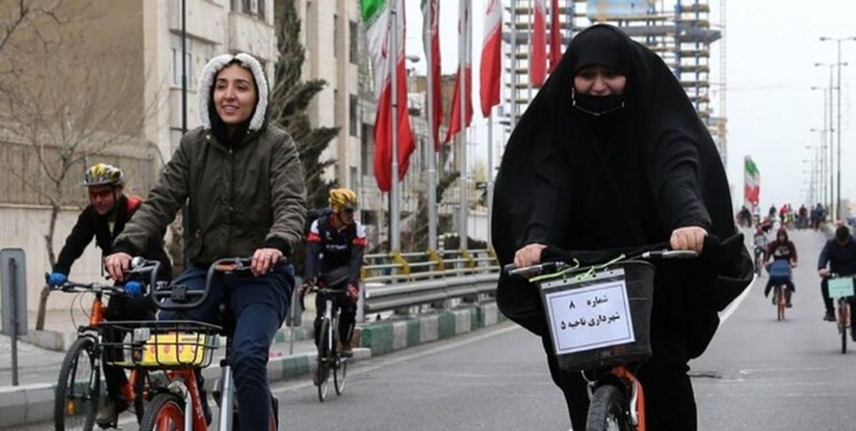 در اعتراض به ممنوعیت دوچرخه سواری زنان، اعضای هیئت دوچرخهسواری سبزوار استعفا کردند / عکس
