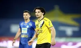 حاشیه‌های نورافکن در دیدار مقابل استقلال