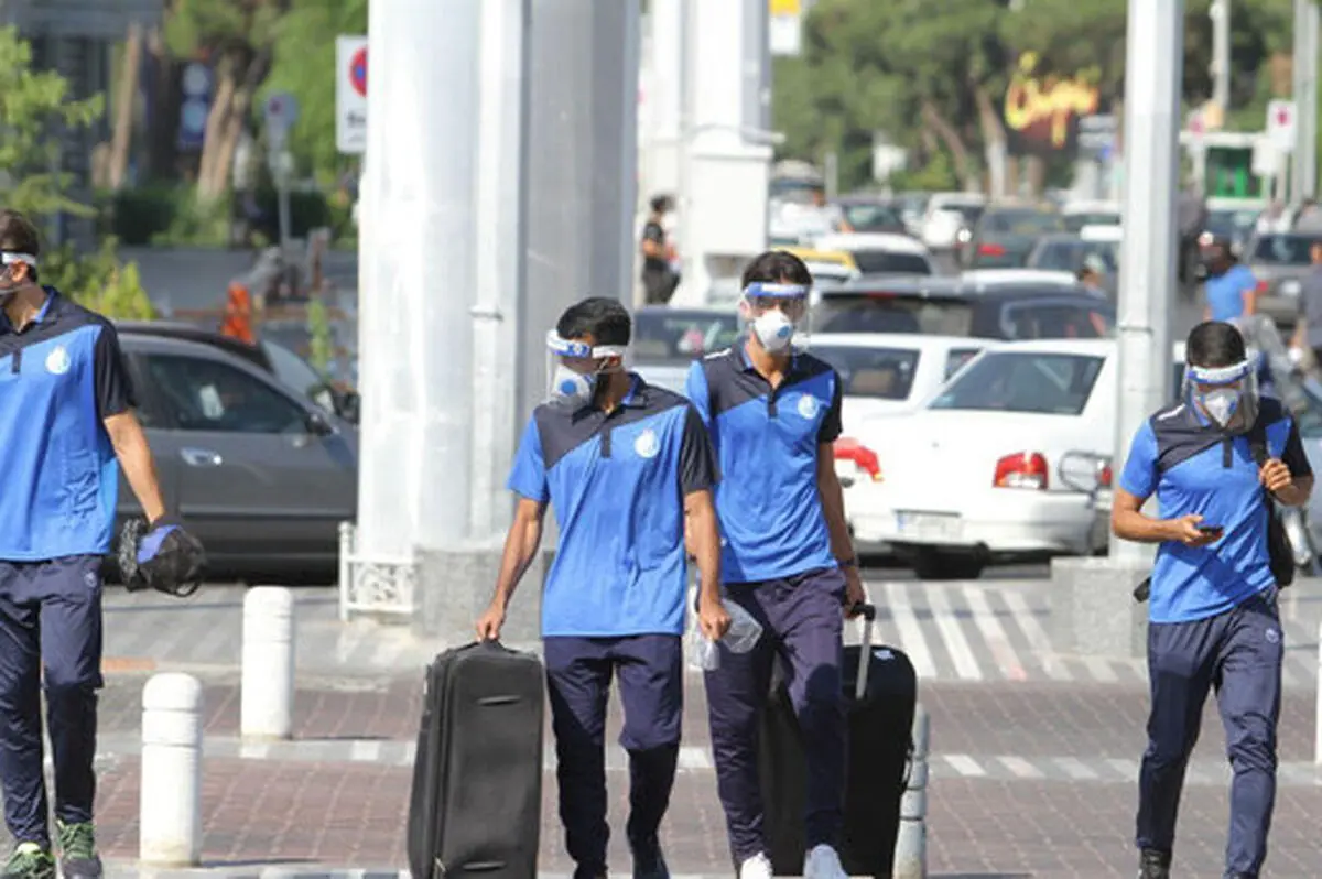 استقلال با پرواز اختصاصی به مشهد سفر می کند