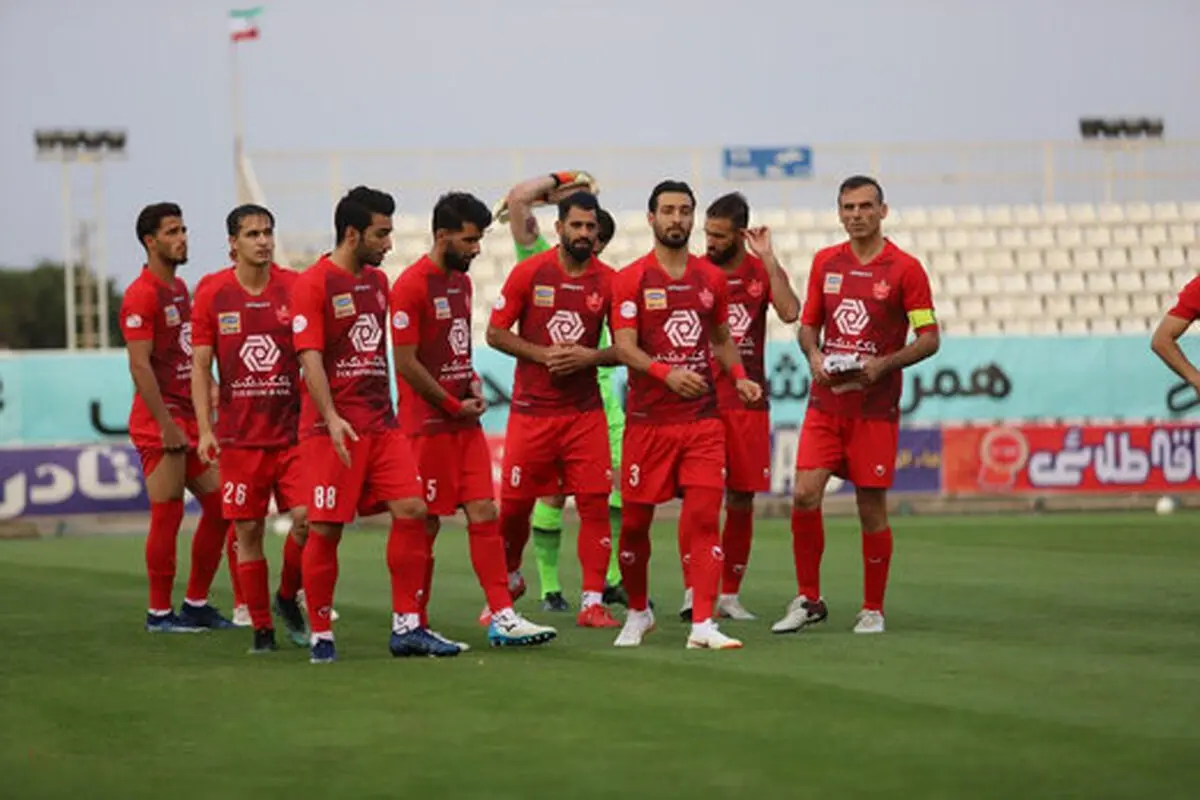 فولاد و تراکتور عامل قهرمانی پرسپولیس؟