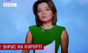 مجری تلویزیونی حین خواندن خبر بی‌دندان شد