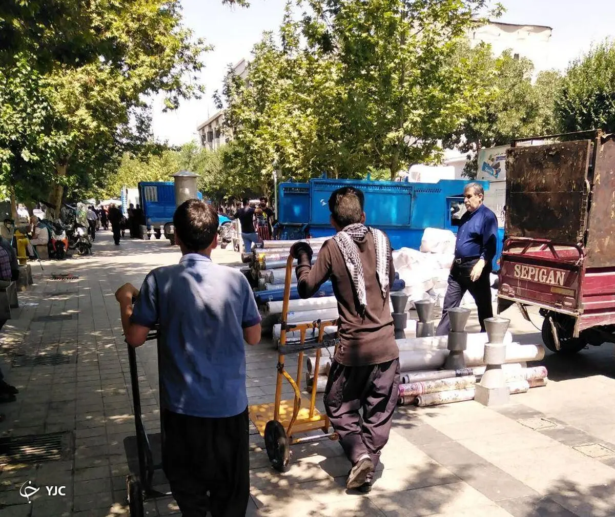 کرونا هم جان می‌گیرد هم مال