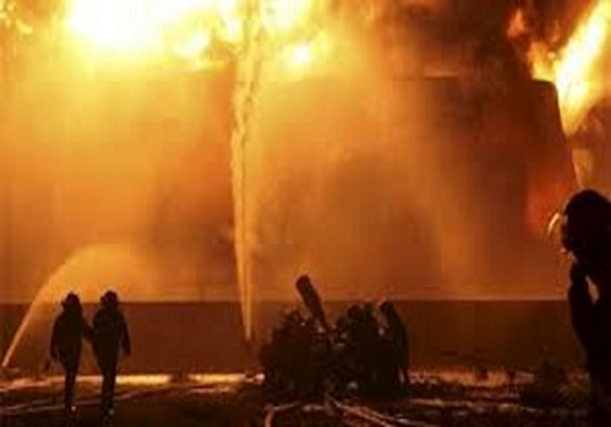 آتش‌سوزی خطوط نفت در بندر امام خمینی (ره) صحت ندارد