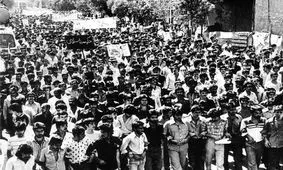 روایتی از یک روز بعد از قیام ۳۰ تیر؛ مصدق برگشت!/ عاقبت سه عامل اصلی کشتار ۳۰ تیر؛ از دستگیری توسط دادگاه انقلاب تا حبس به جرم اختلاس