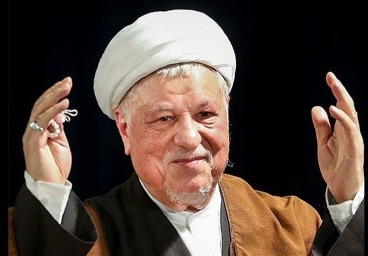 احمد جنتى تقاضا داشت پسرش را از استاندارى خراسان بركنار نكنند كه بدنام نشود