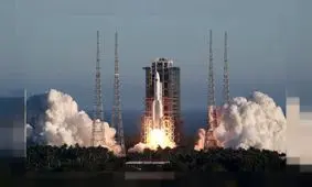 پرتاب موفقیت آمیز کاوشگر چین به مریخ