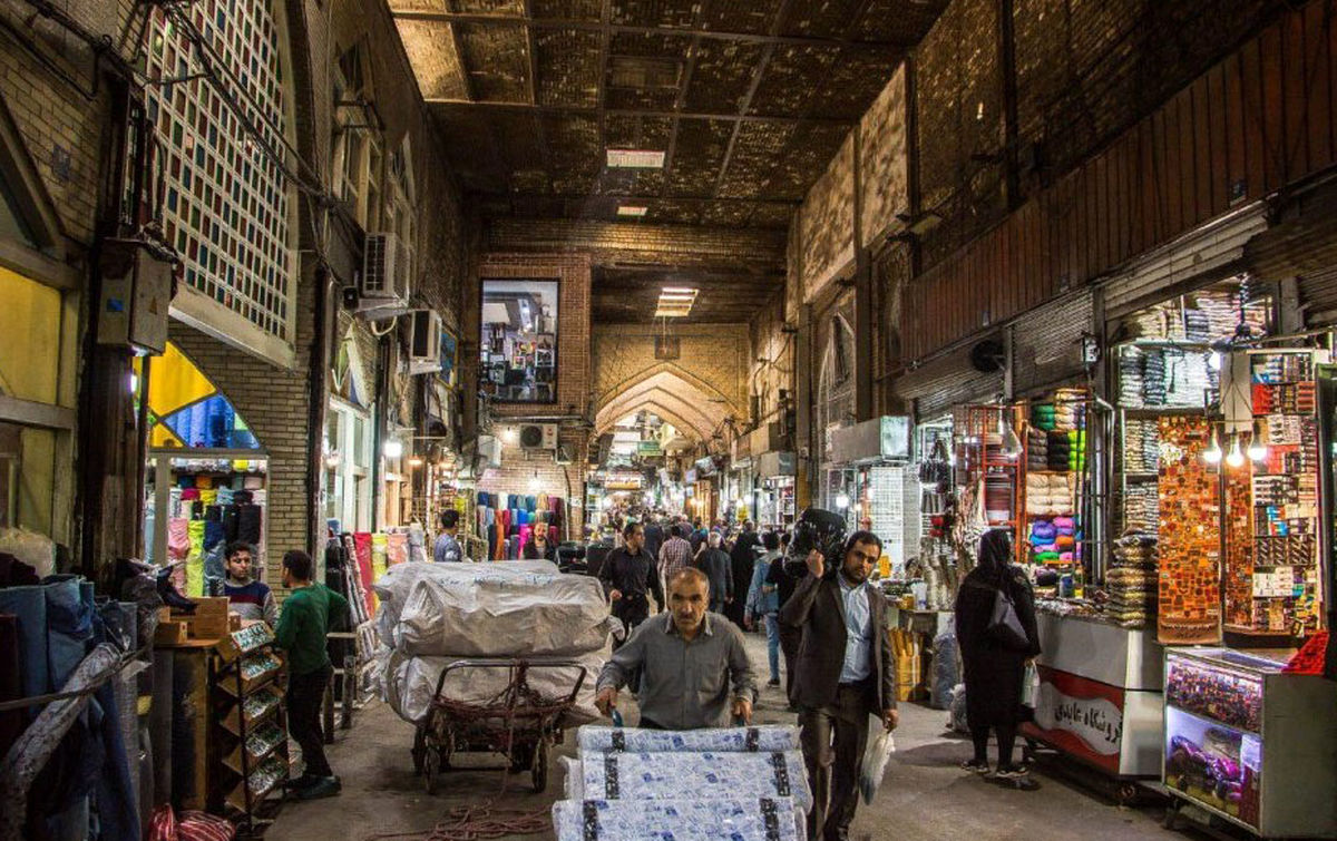 فاجعه‌ای در راه است؛ سقف بازار آهنگران در شرف ریزش