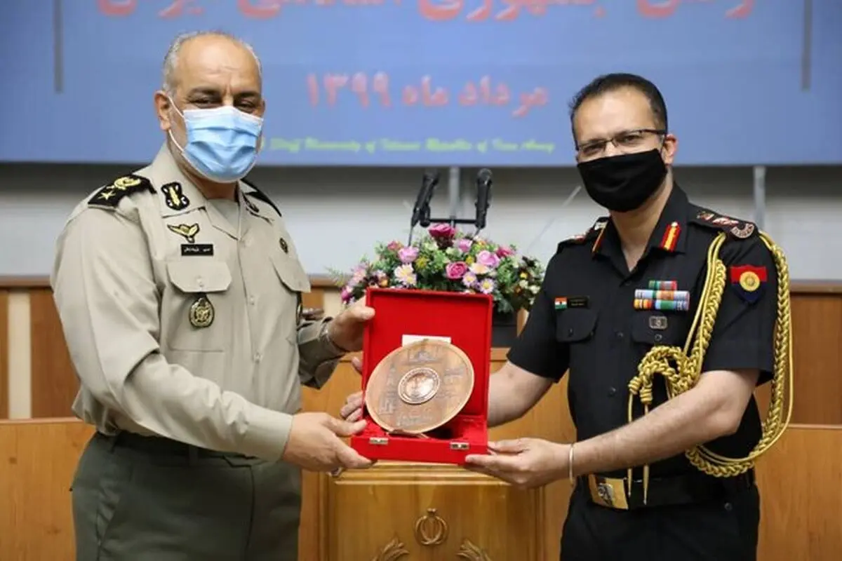 در پذیرش دانشجویان خارجی محدودیت نداریم