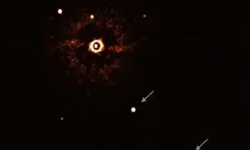 کشف یک منظومه ستاره‌ای شبیه به منظومه خورشیدی