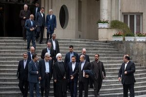 ۴ وزارتخانه موفق روحانی از نگاه مشاور پیشین رئیس‌جمهور/کار بزرگی که رهبری مجوز آن را دادند