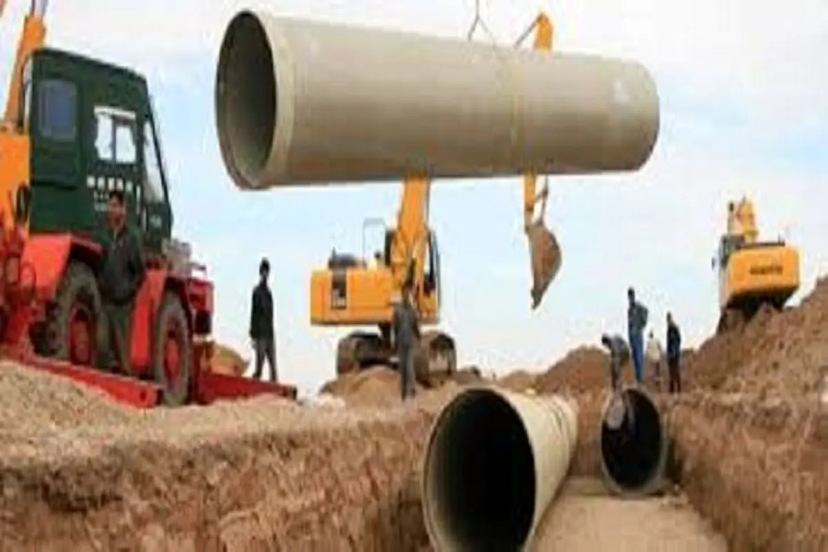 کلنگ زنی طرح انتقال آب دریای عمان به سه استان شرقی کشور