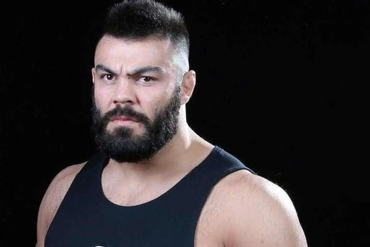 بهترین مبارز سنگین وزن دنیا من هستم/ «شیخ آهنی» آمریکا قلابی است