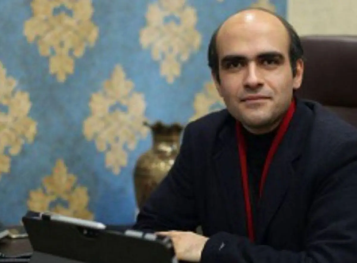 مشکل هنوز از همان «یک کلمه» است