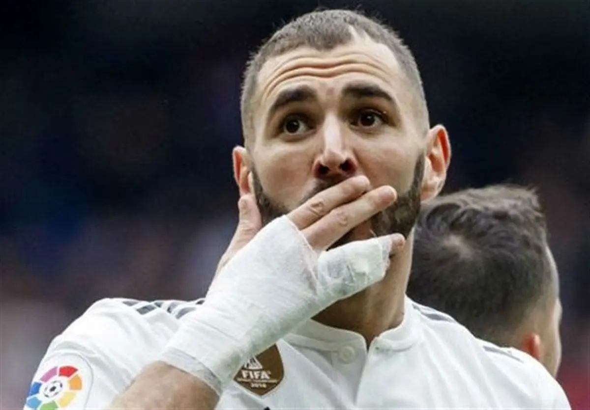 بنزما: بعد از فوتبال، رزمی‌کار خواهم شد/ همیشه،‌ مایک تایسون را تحسین کرده‌ام