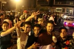 اقدام جالب حامیان رئیسی در جشن پیروزی روحانی
