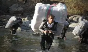جست و جوی یک لقمه نان در قله قاف