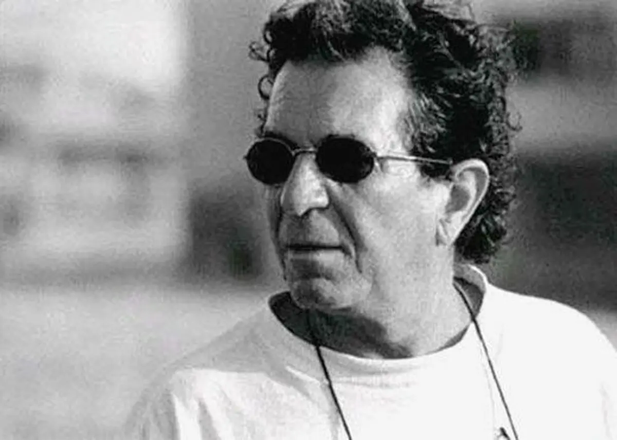 شوکه شدن داریوش مهرجویی پس از شنیدن خبر درگذشتِ خسرو سینایی / هنوز زود بود که او برود، آن‌هم به خاطر این ویروس احمق ظالم