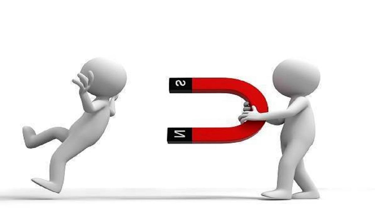 چگونه فرد مورد علاقهمان را عاشق خود کنیم؟