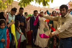 دود عروسی‌هایی که به چشم دهیاران لرستان رفت