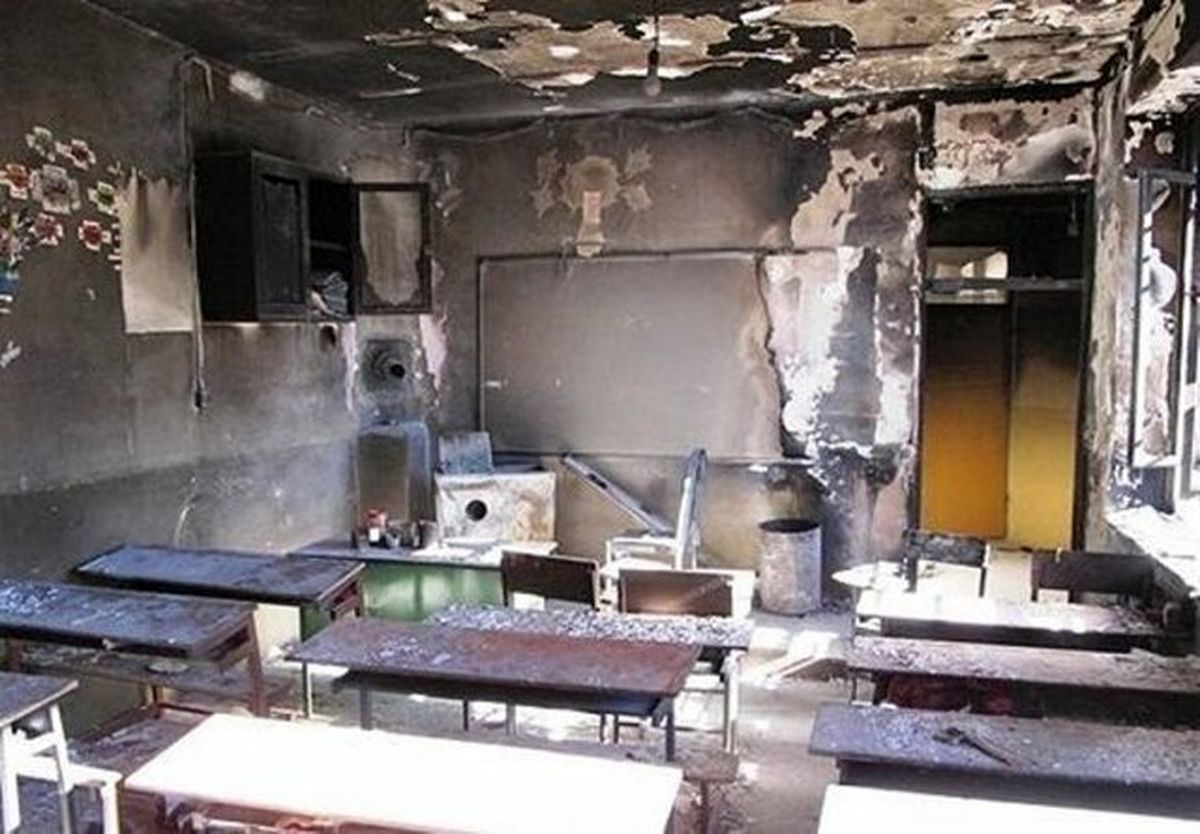 آتش‌سوزی در ۲ دبیرستان در شهر اهواز