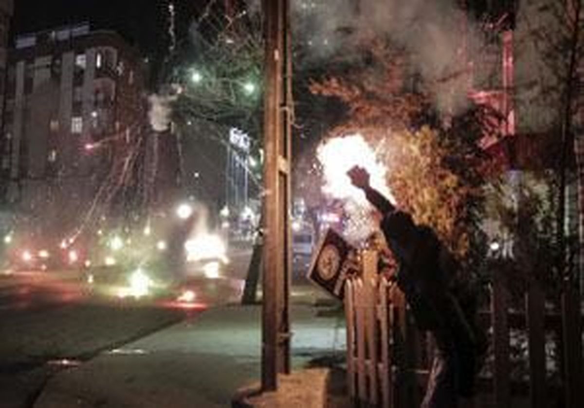 پلیس ترکیه به تظاهر کنندگان حمله کرد