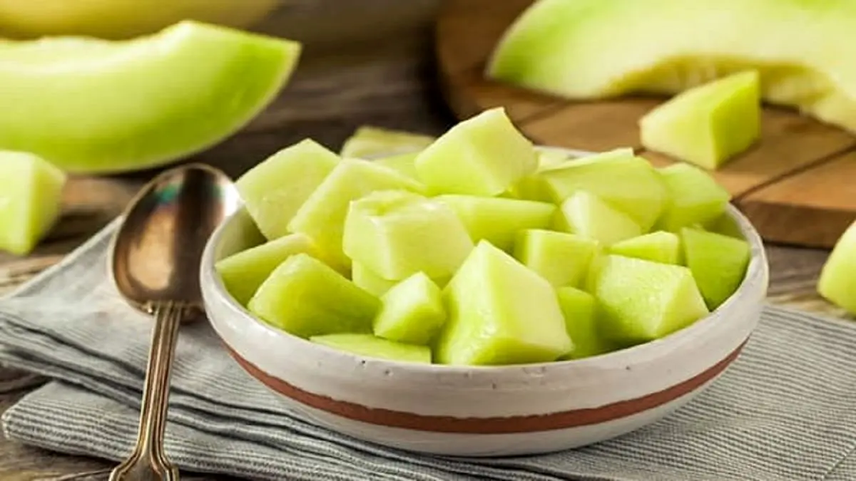 فواید درمانی خربزه؛ از دفع سنگ کلیه تا رفع عطش