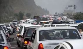 ترافیک هراز هر لحظه سنگین‌تر می‌شود