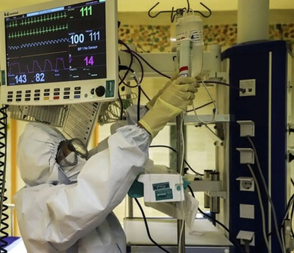 اگر این علائم را دارید و تست کرونای شما منفی بود، باز هم قرنطینه شوید