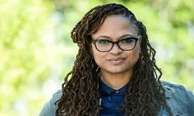 ایوا دوورنی نخستین زن دریافت‌کننده جایزه هنری ۲۵۰ هزار دلاری شد