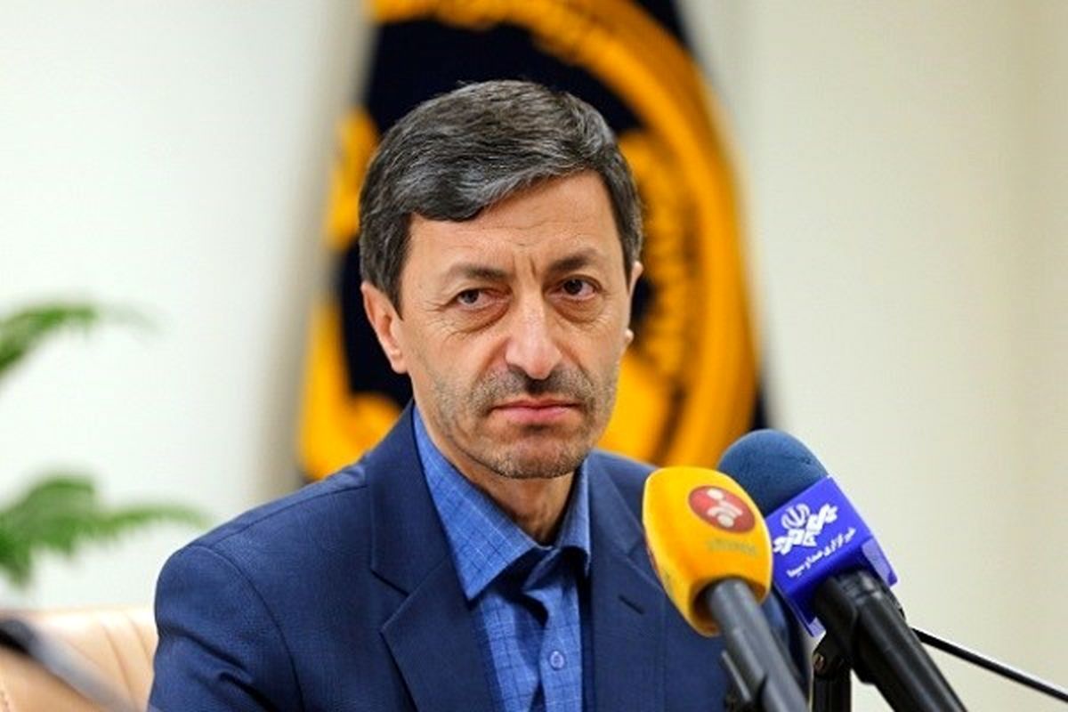 احمدینژاد ملک ولنجک را پس دهد، حداد اجاره زمین فرشته را بهروز کند / زاکانی، محل کارش و مولاوردی و ابتکار پول را برگردانند / حریف نیروهای مسلح نمی شویم