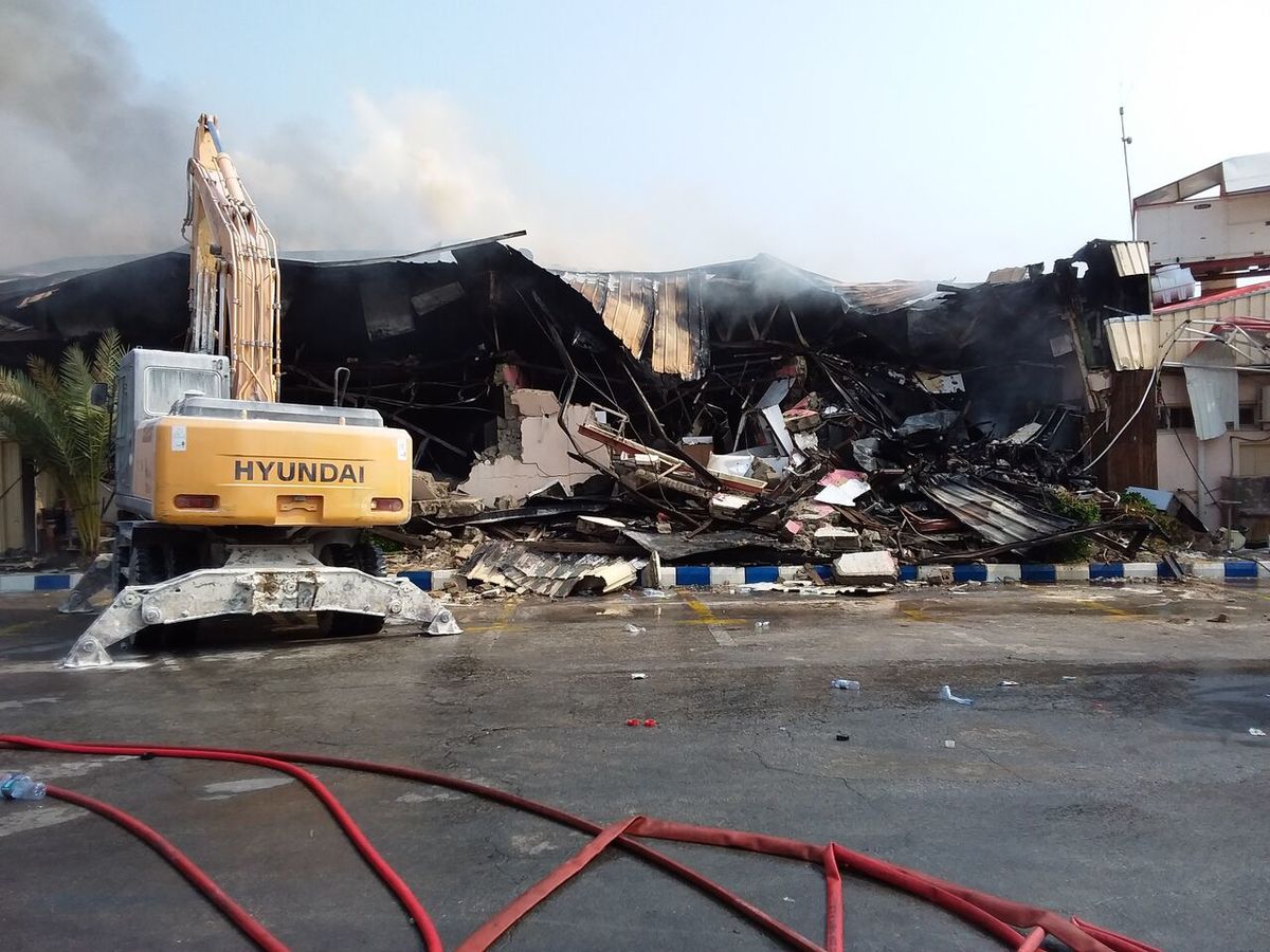 آتش سوزی بازار پردیس جان یک نفر را گرفت